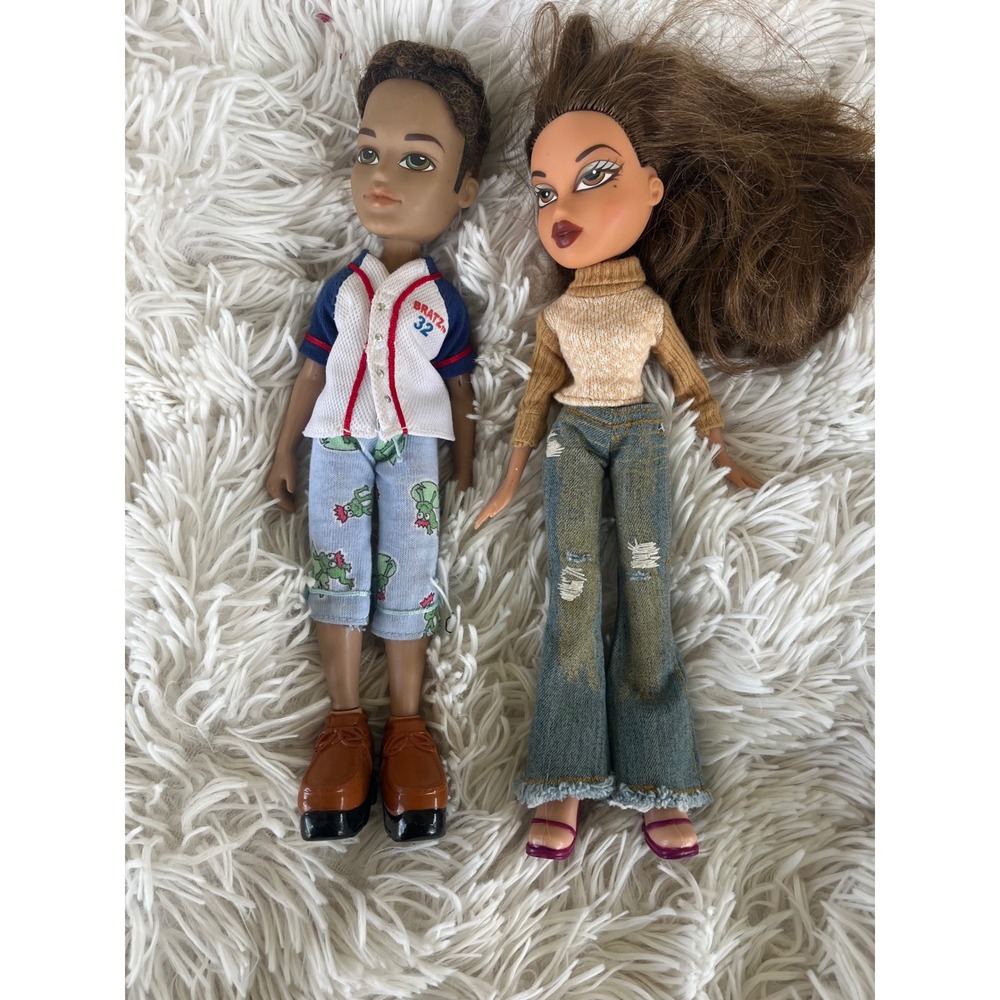 Bratz MGA Entertainment Doll Lot Cameron Yasmin Y2K Fashion Dolls Baseball